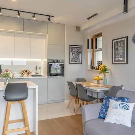 Waveside - With A Sea View *